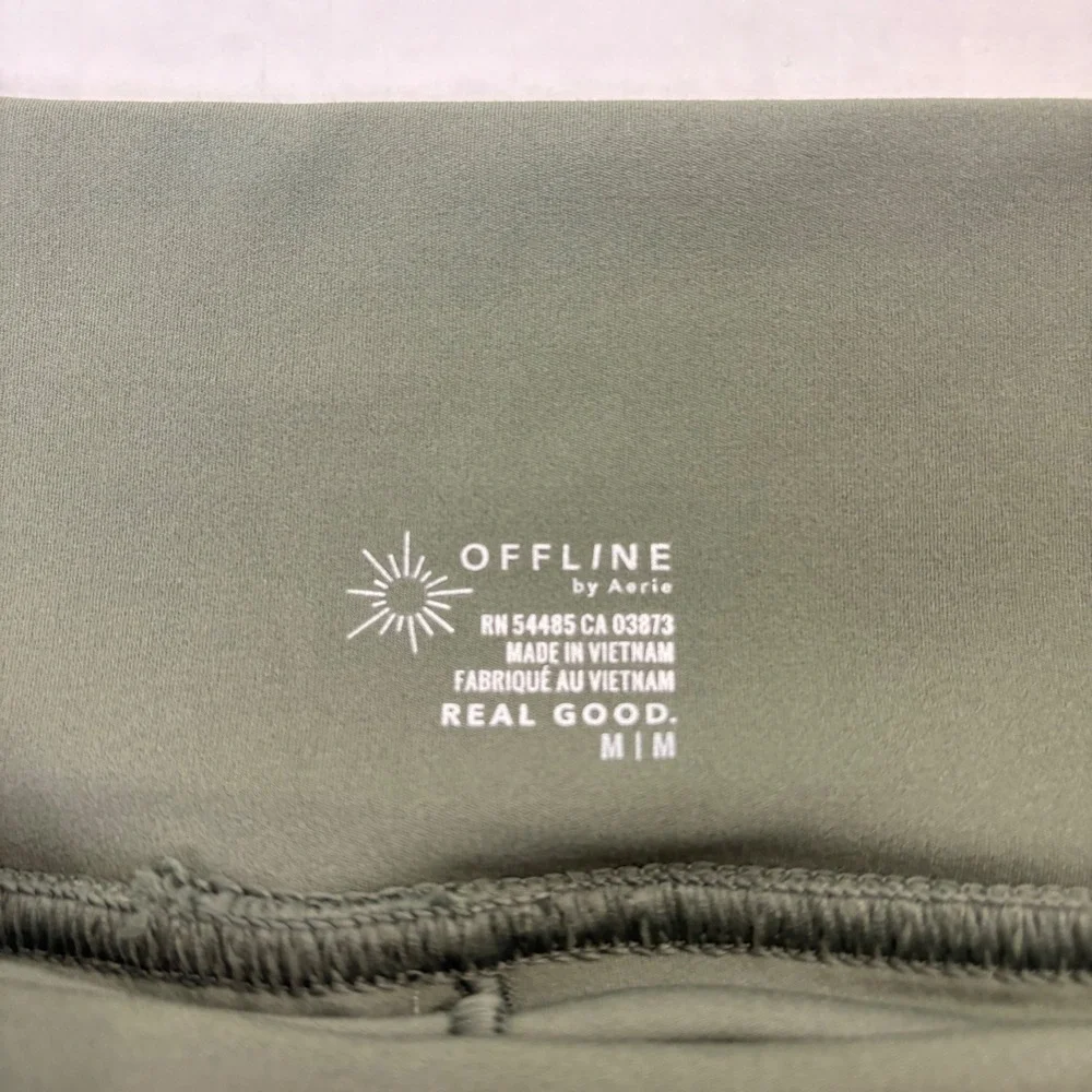 OFFLINE by Aerie Pleated Tennis Skort Women Medium Green Perforated Activewear